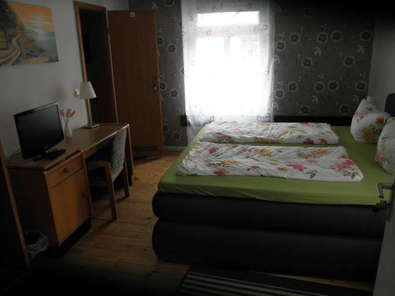 Pension Holzgarten Regensburg Dış mekan fotoğraf