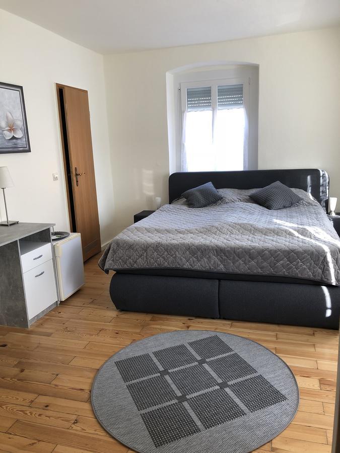 Pension Holzgarten Regensburg Dış mekan fotoğraf